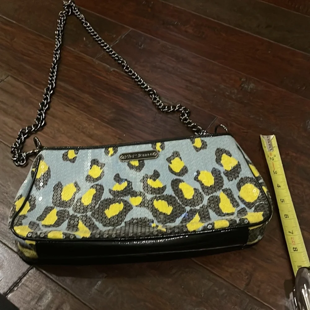Gorgeous Betsey Johnson Sky Blue / Pale Yellow Sequined Bag - Picture 11 of 12